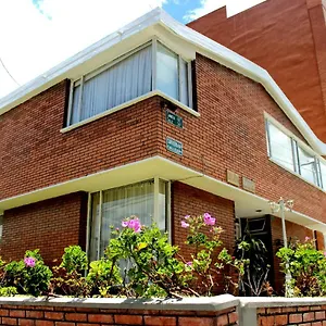 Casa Lozano Bed and breakfast